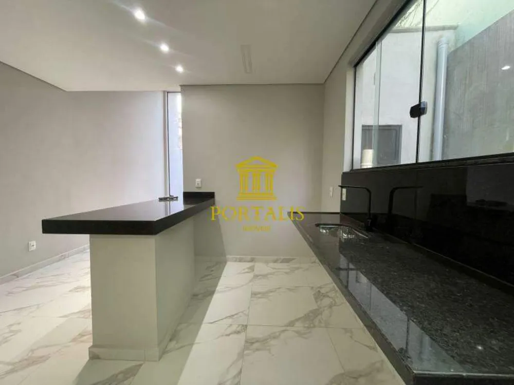 Casa, 3 quartos, 200 m² - Foto 3
