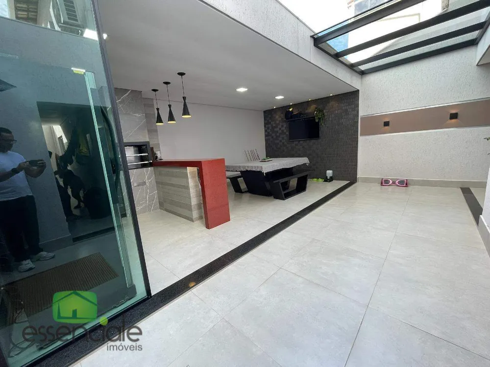 Casa, 3 quartos, 190 m² - Foto 2