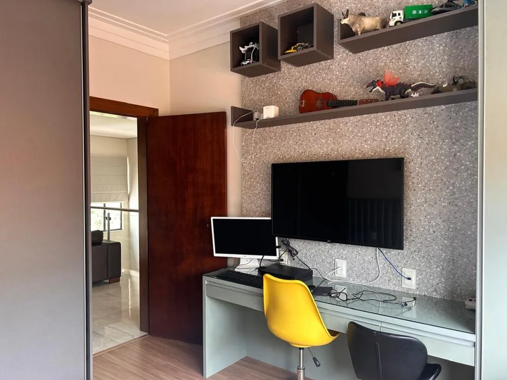 Casa, 4 quartos, 280 m² - Foto 4