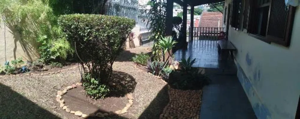 Casa, 4 quartos, 320 m² - Foto 2