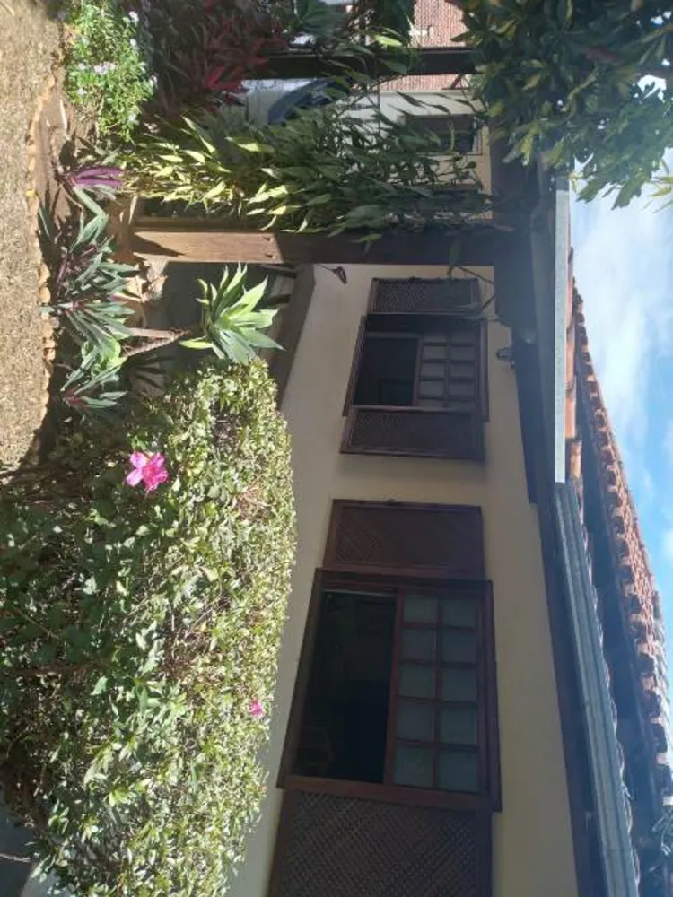 Casa, 4 quartos, 320 m² - Foto 1