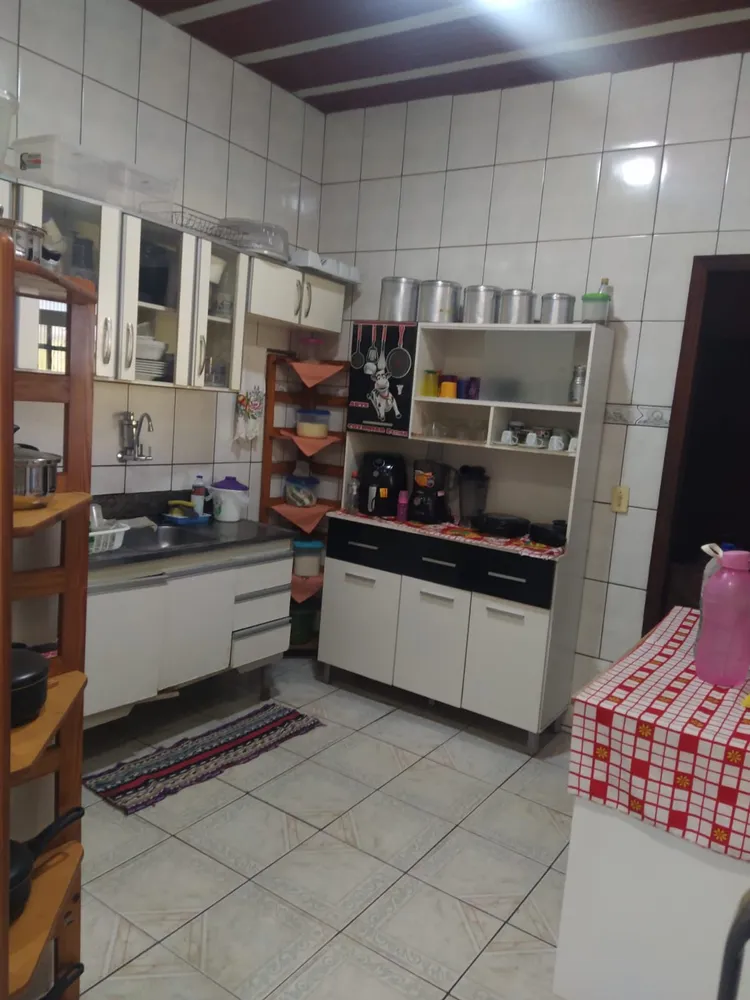 Casa, 4 quartos, 250 m² - Foto 17