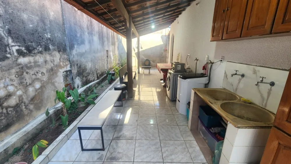 Casa, 3 quartos, 300 m² - Foto 2