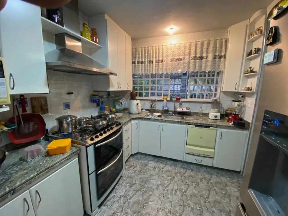 Casa, 3 quartos, 216 m² - Foto 3