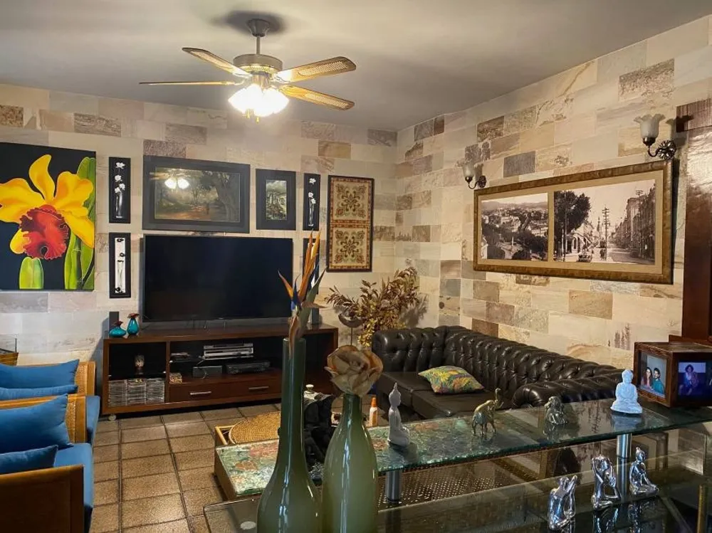 Casa, 3 quartos, 216 m² - Foto 2