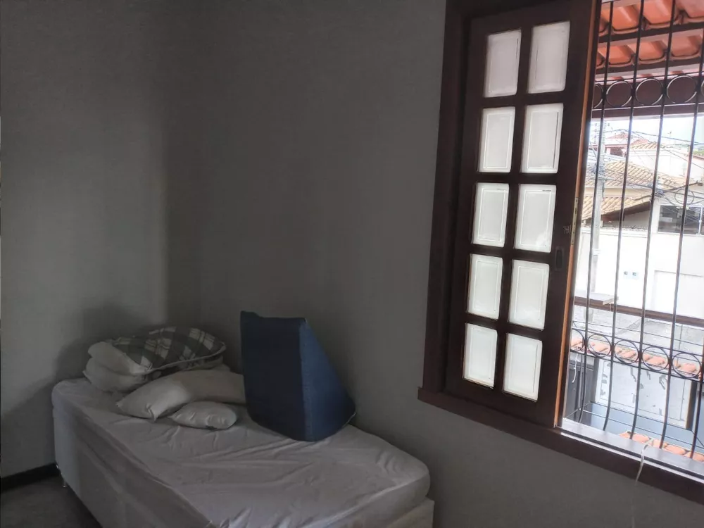 Casa à venda com 3 quartos, 360m² - Foto 18