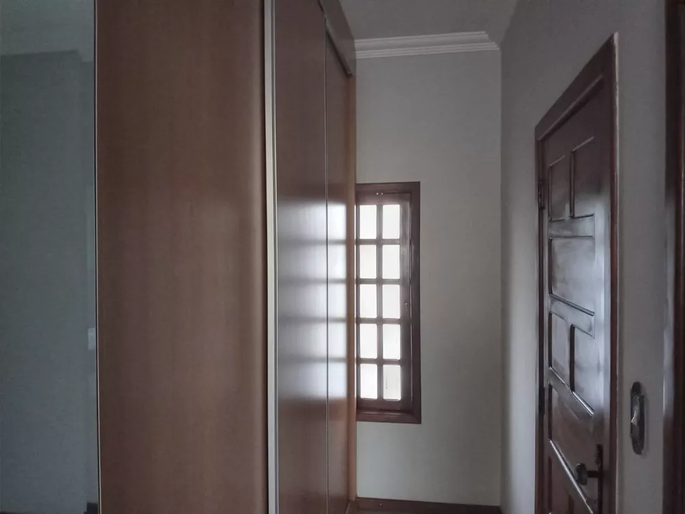 Casa à venda com 3 quartos, 360m² - Foto 20