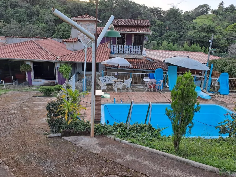 Chácara à venda com 6 quartos, 5000m² - Foto 1