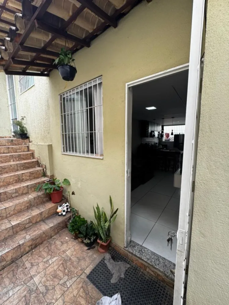 Casa, 2 quartos, 78 m² - Foto 1
