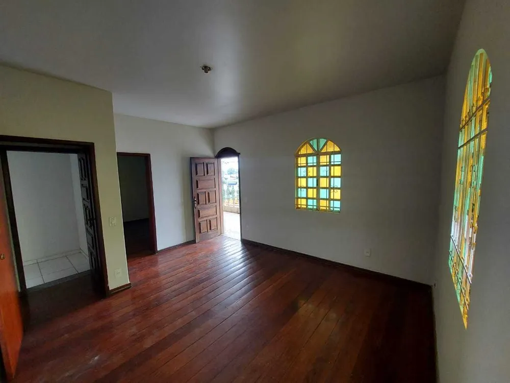 Casa, 5 quartos, 286 m² - Foto 3