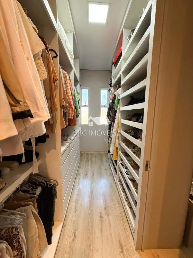 Casa, 3 quartos, 230 m² - Foto 22