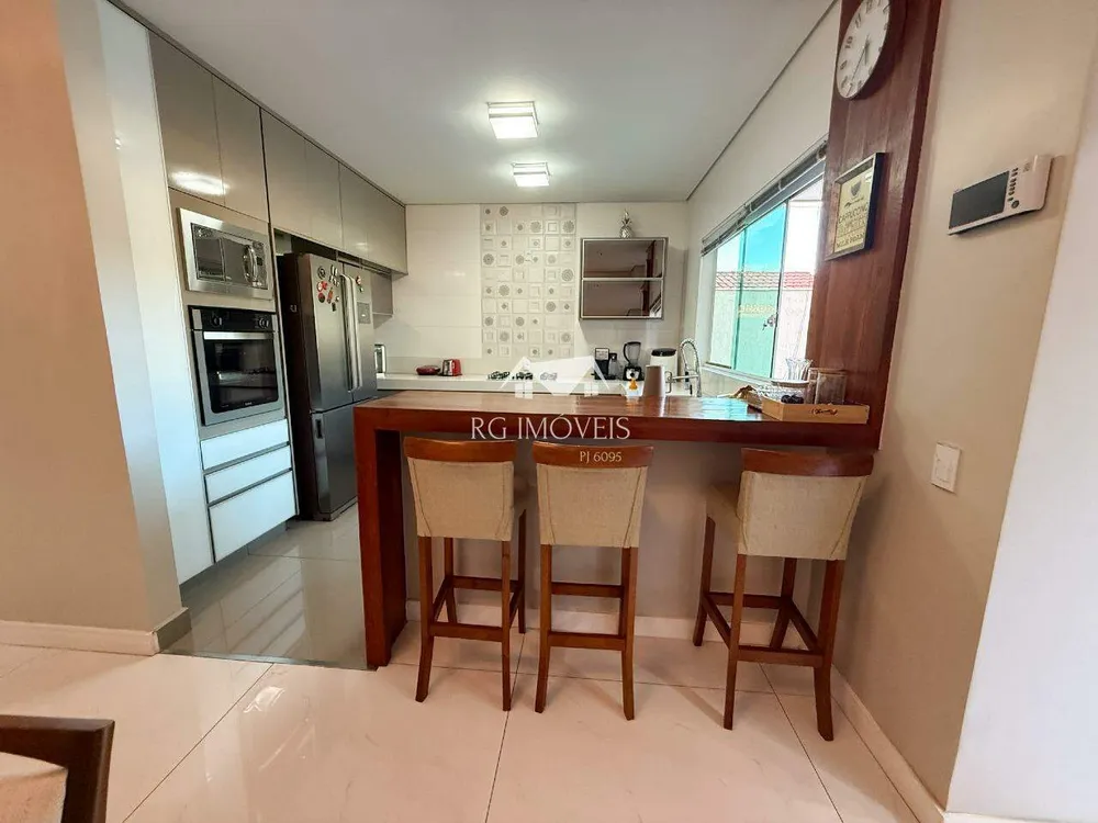 Casa, 3 quartos, 230 m² - Foto 10
