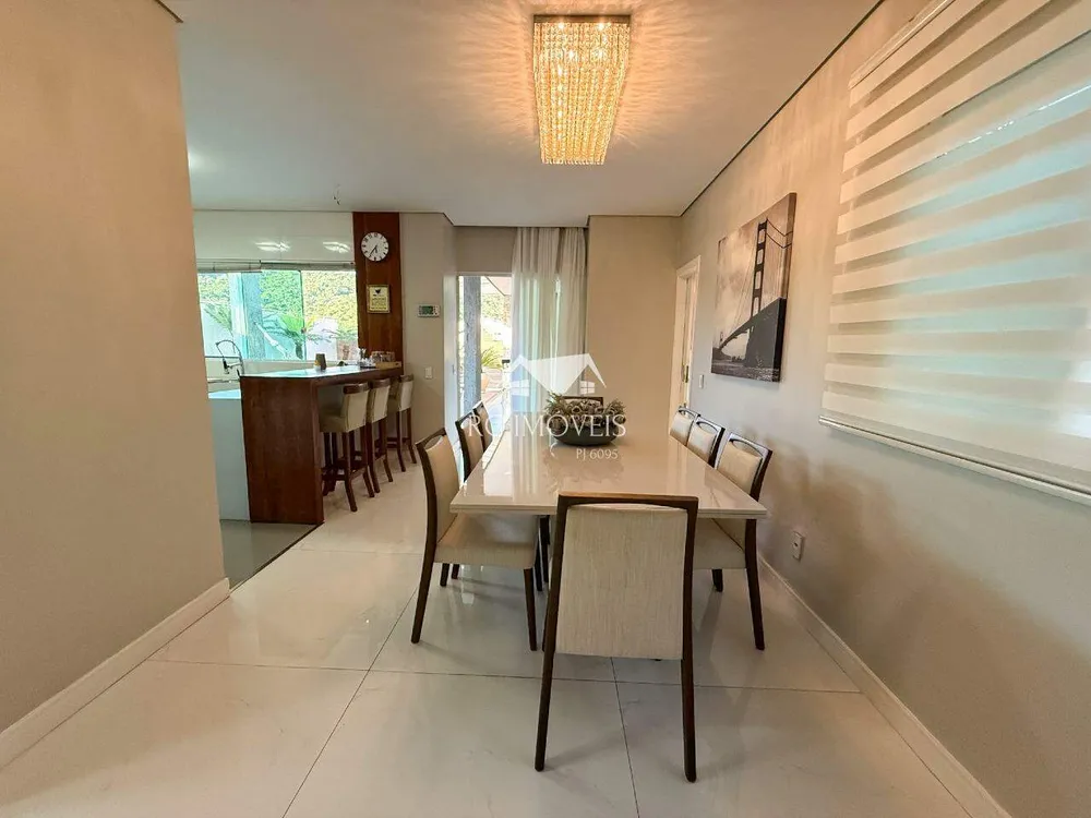 Casa, 3 quartos, 230 m² - Foto 6