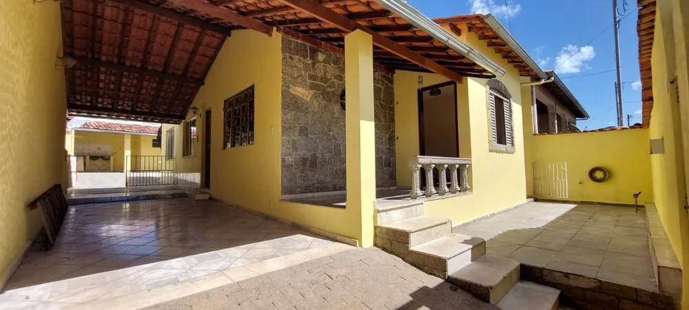 Casa, 4 quartos, 132 m² - Foto 2