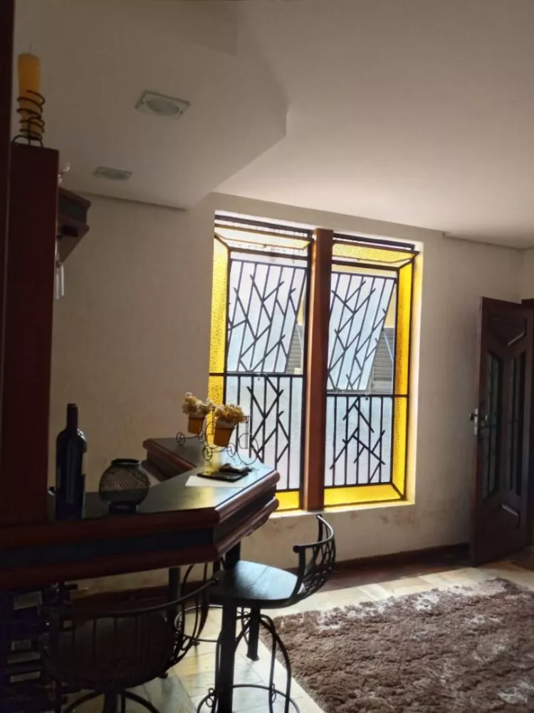 Casa à venda com 5 quartos, 190m² - Foto 5