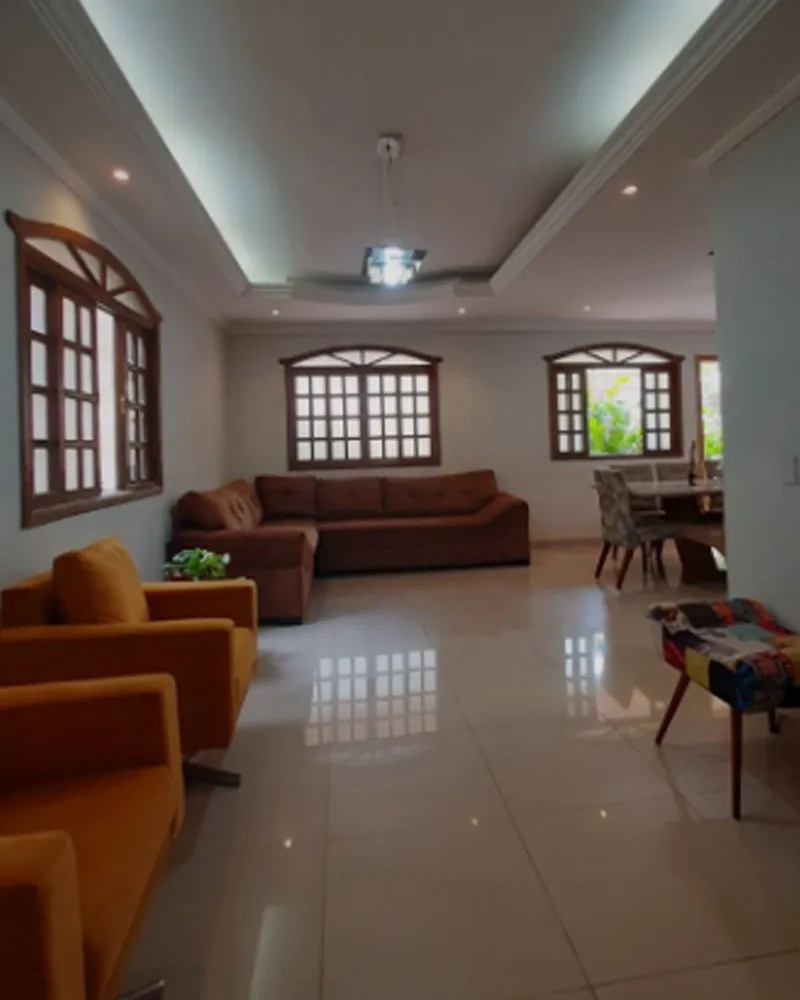 Casa, 6 quartos, 374 m² - Foto 1