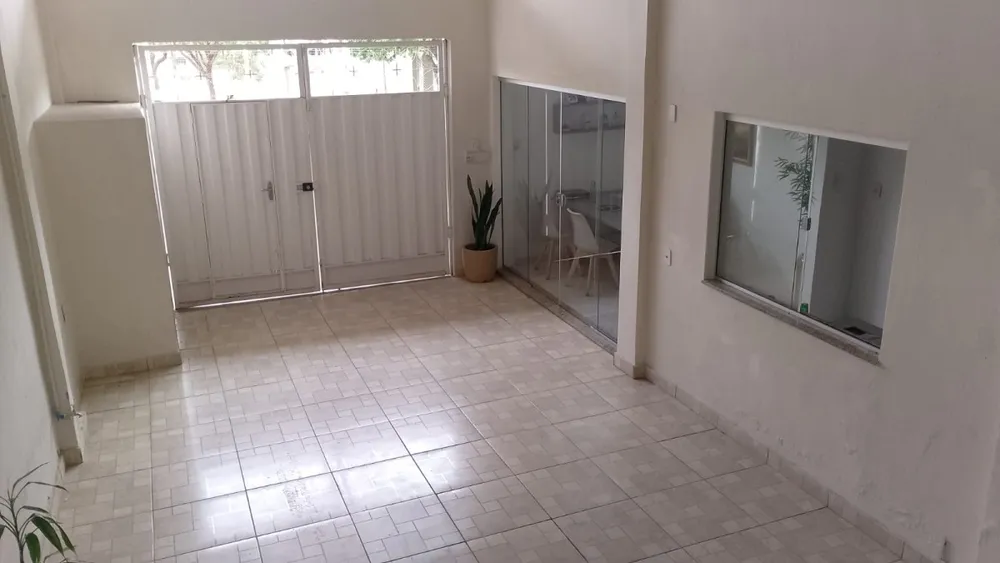 Casa, 3 quartos, 240 m² - Foto 4