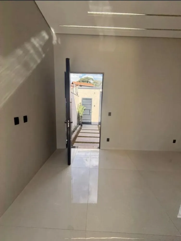 Casa, 3 quartos, 220 m² - Foto 3
