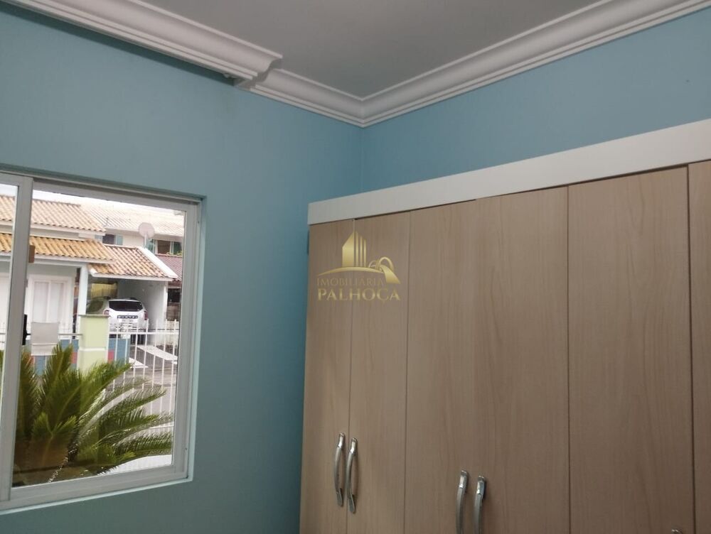 Casa à venda com 3 quartos, 80m² - Foto 9