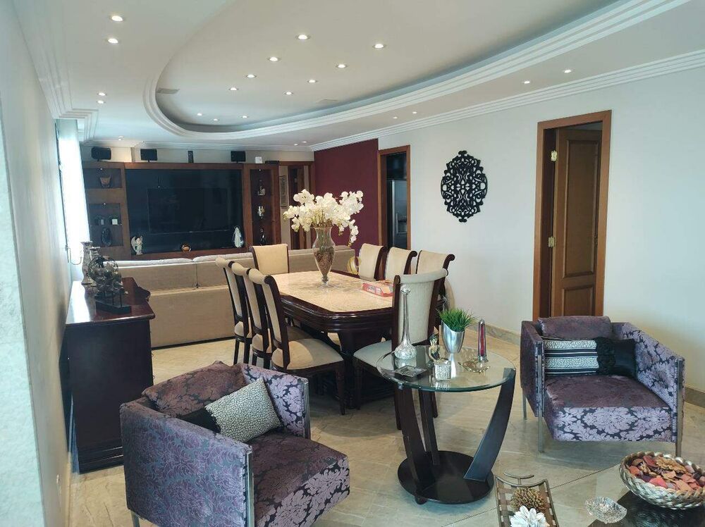 Apartamento à venda com 4 quartos, 151m² - Foto 1