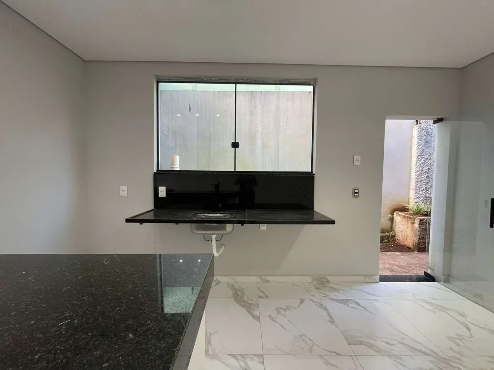 Casa, 3 quartos, 200 m² - Foto 3
