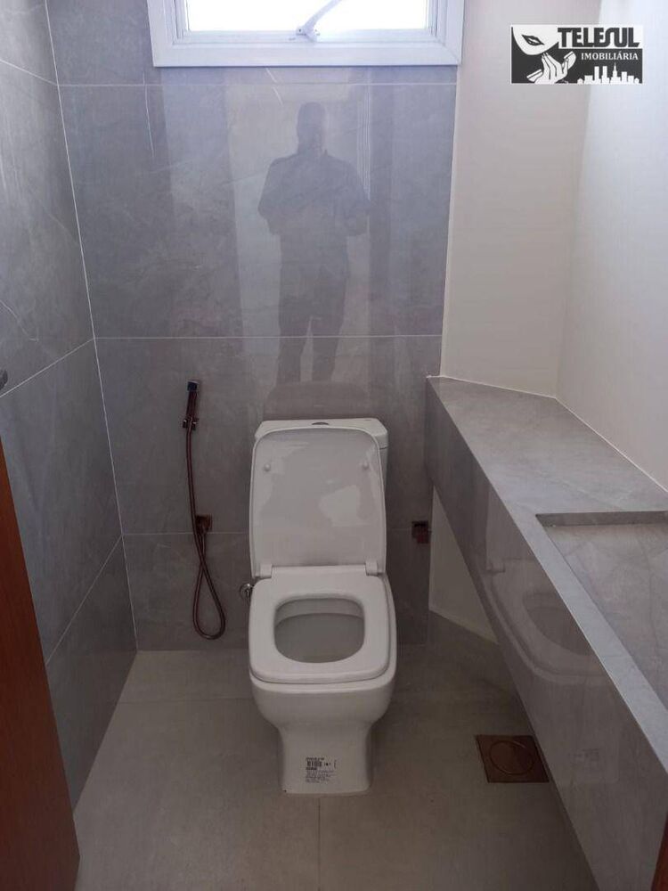 Apartamento à venda com 3 quartos, 168m² - Foto 10