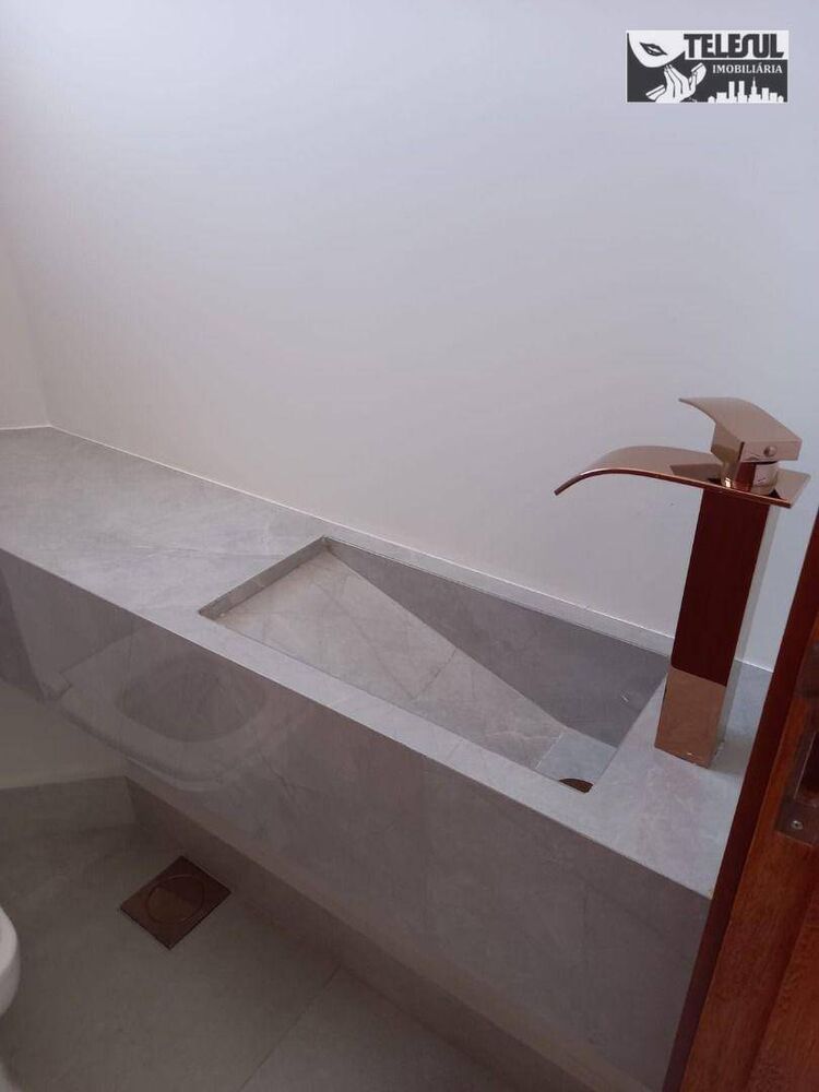 Apartamento à venda com 3 quartos, 168m² - Foto 5
