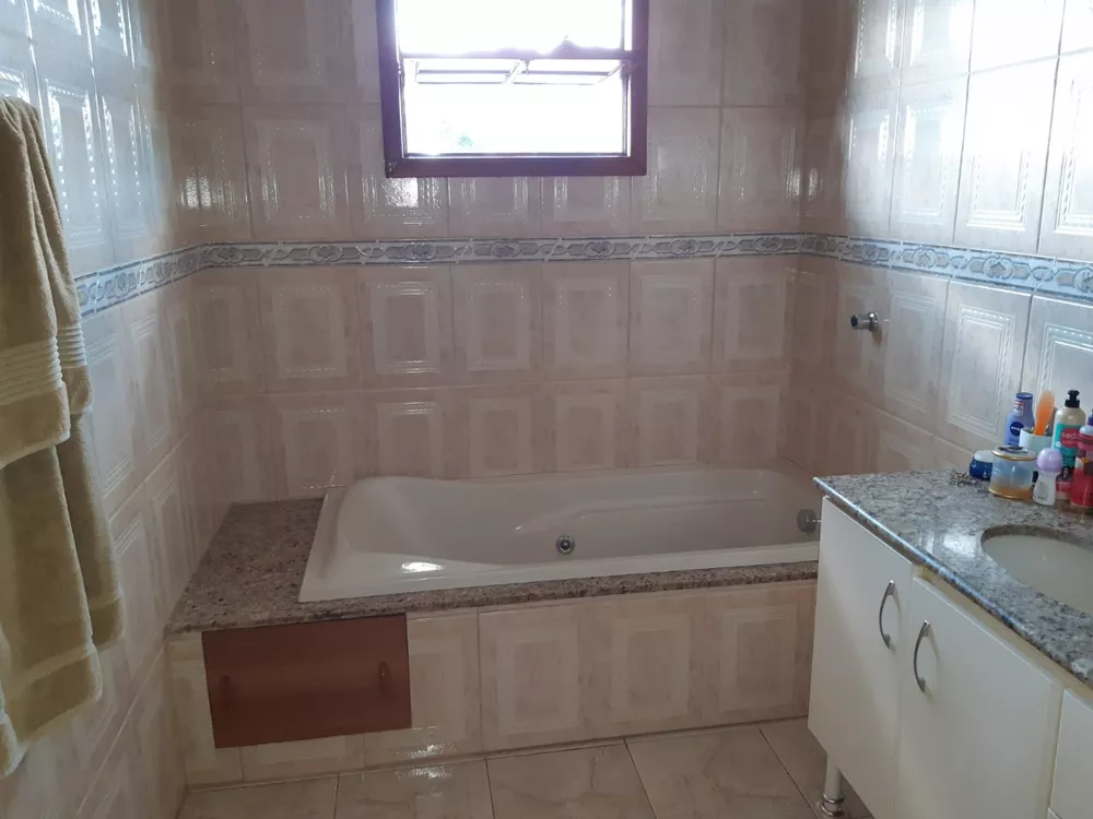 Casa de Condomínio à venda com 2 quartos, 220m² - Foto 4