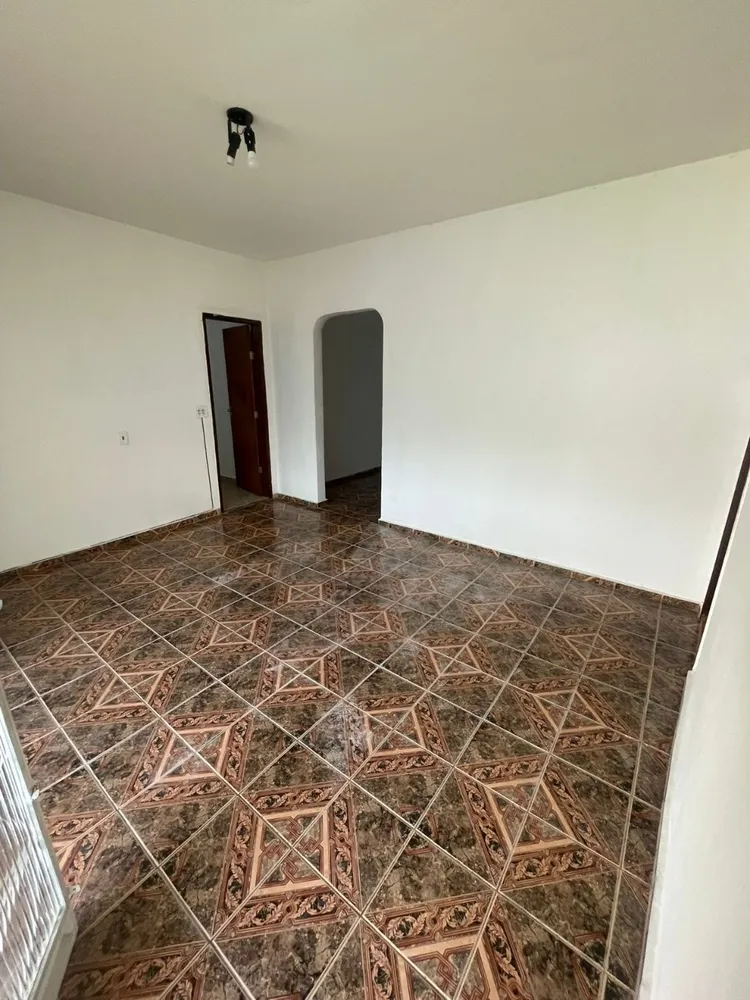 Casa, 4 quartos, 200 m² - Foto 2