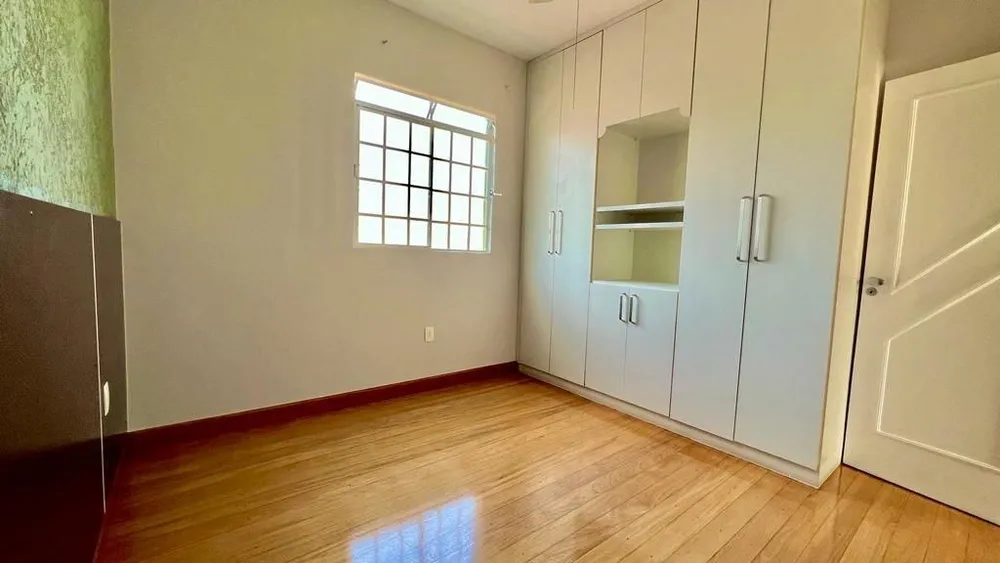 Casa, 3 quartos, 250 m² - Foto 9