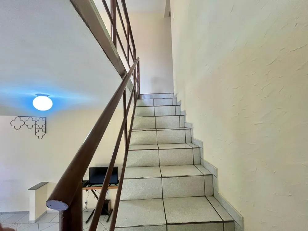 Casa, 3 quartos, 212 m² - Foto 8