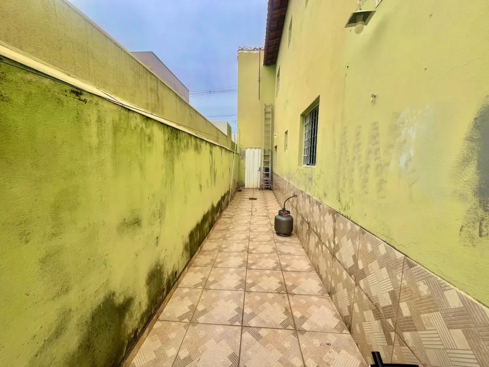 Casa, 3 quartos, 212 m² - Foto 11
