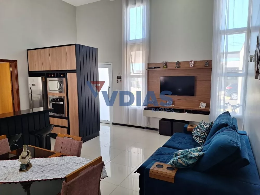 Casa de Condomínio à venda com 3 quartos, 150m² - Foto 2