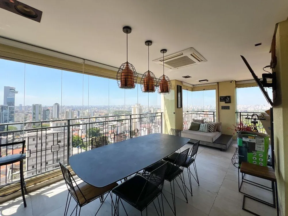 Apartamento, 3 quartos, 256 m² - Foto 2