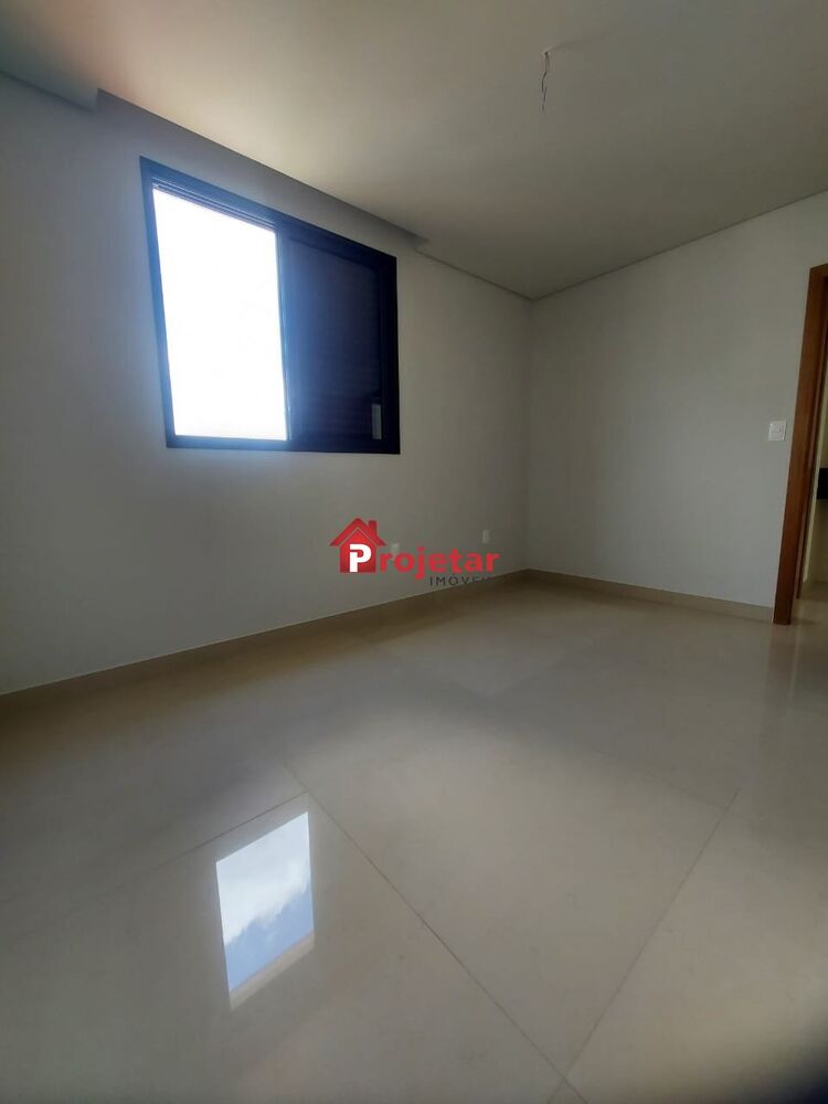 Cobertura à venda com 4 quartos, 150m² - Foto 2