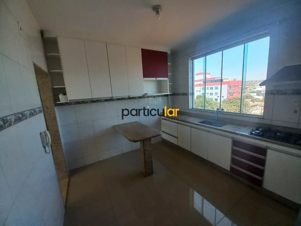 Apartamento para alugar com 3 quartos, 110m² - Foto 1