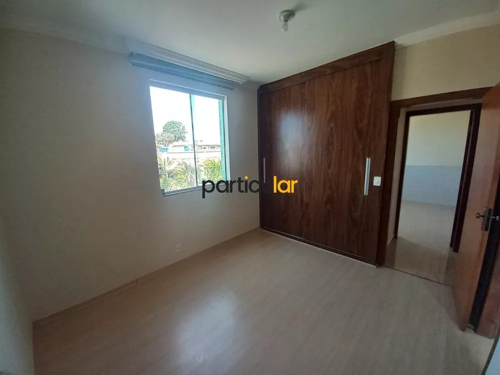 Apartamento para alugar com 3 quartos, 110m² - Foto 6