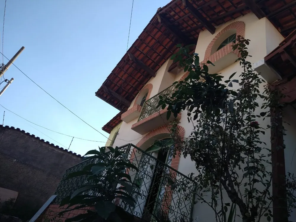 Casa, 3 quartos, 170 m² - Foto 2