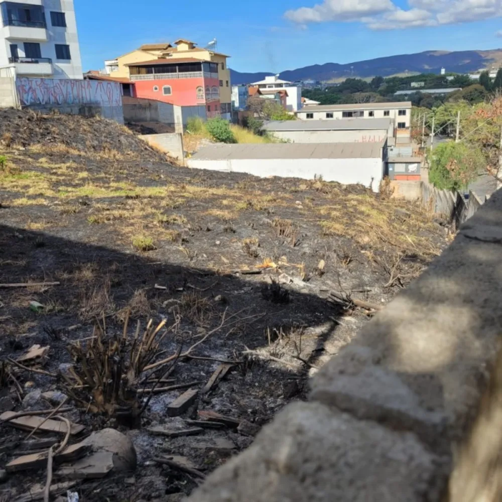 Terreno, 2080 m² - Foto 1