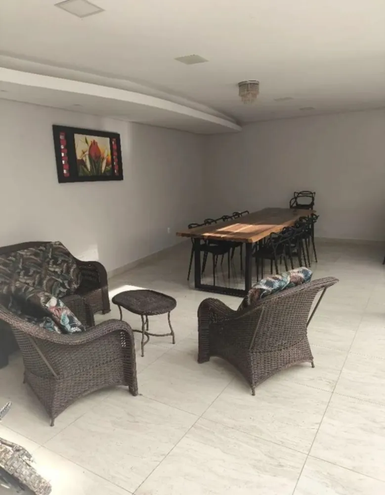 Casa, 4 quartos, 256 m² - Foto 4