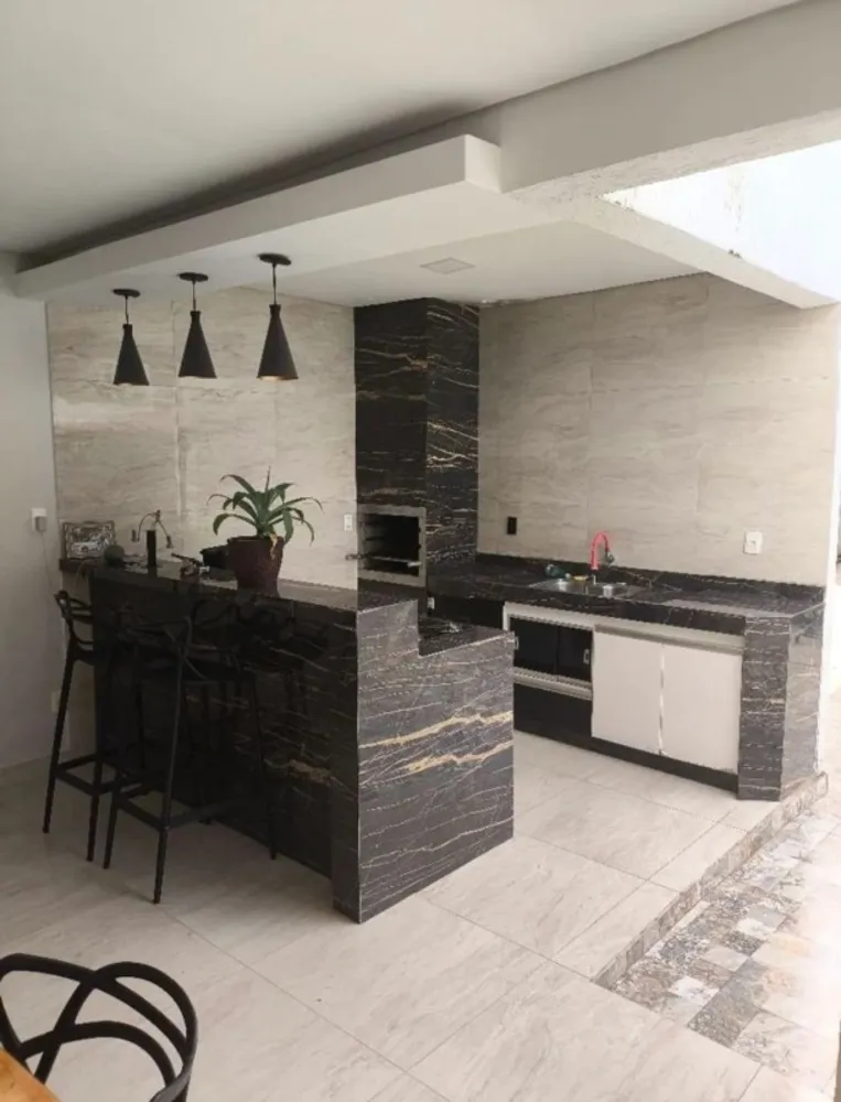 Casa, 4 quartos, 256 m² - Foto 10