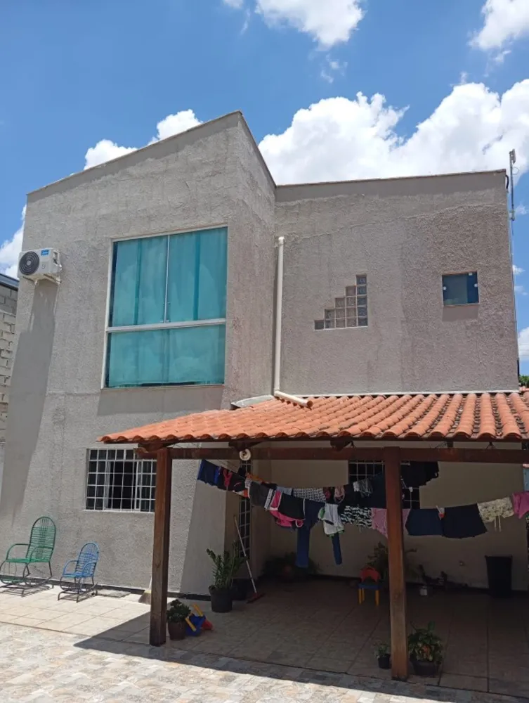 Casa, 4 quartos, 256 m² - Foto 9