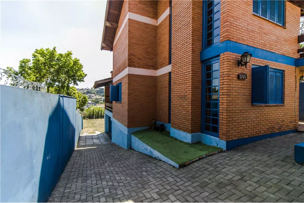 Casa à venda com 1 quarto, 290m² - Foto 4