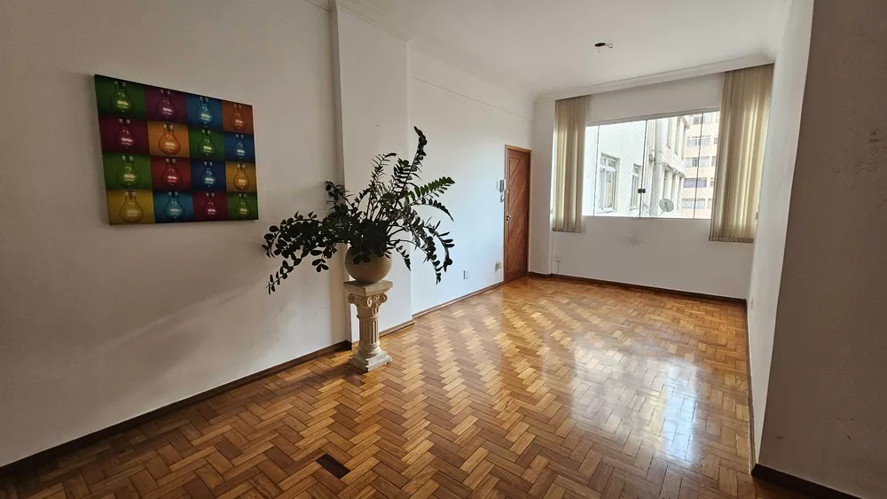 Apartamento à venda com 3 quartos, 124m² - Foto 2