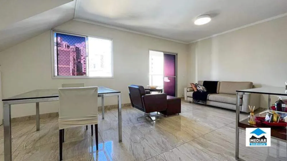 Cobertura, 5 quartos, 240 m² - Foto 2