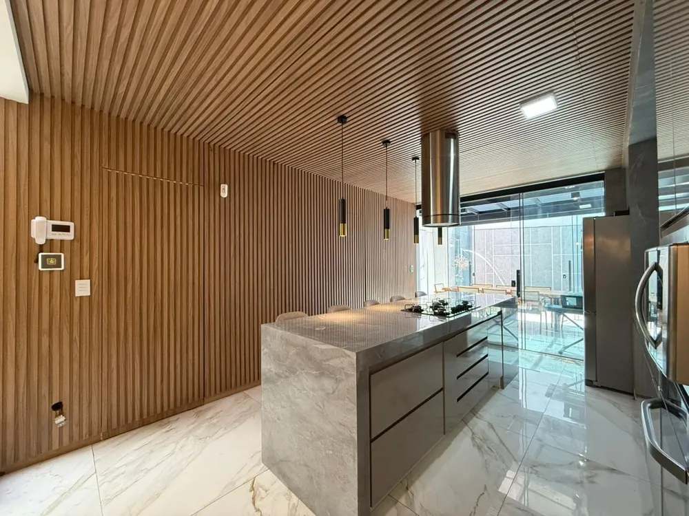 Casa, 3 quartos, 193 m² - Foto 4