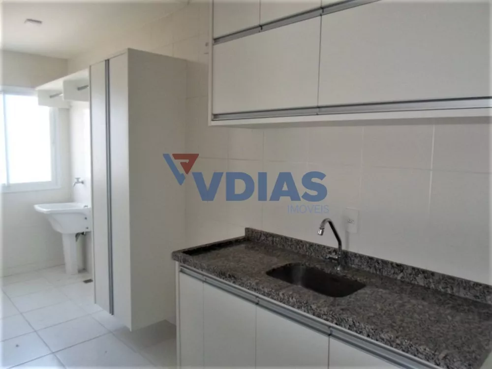 Apartamento para alugar com 2 quartos, 68m² - Foto 5