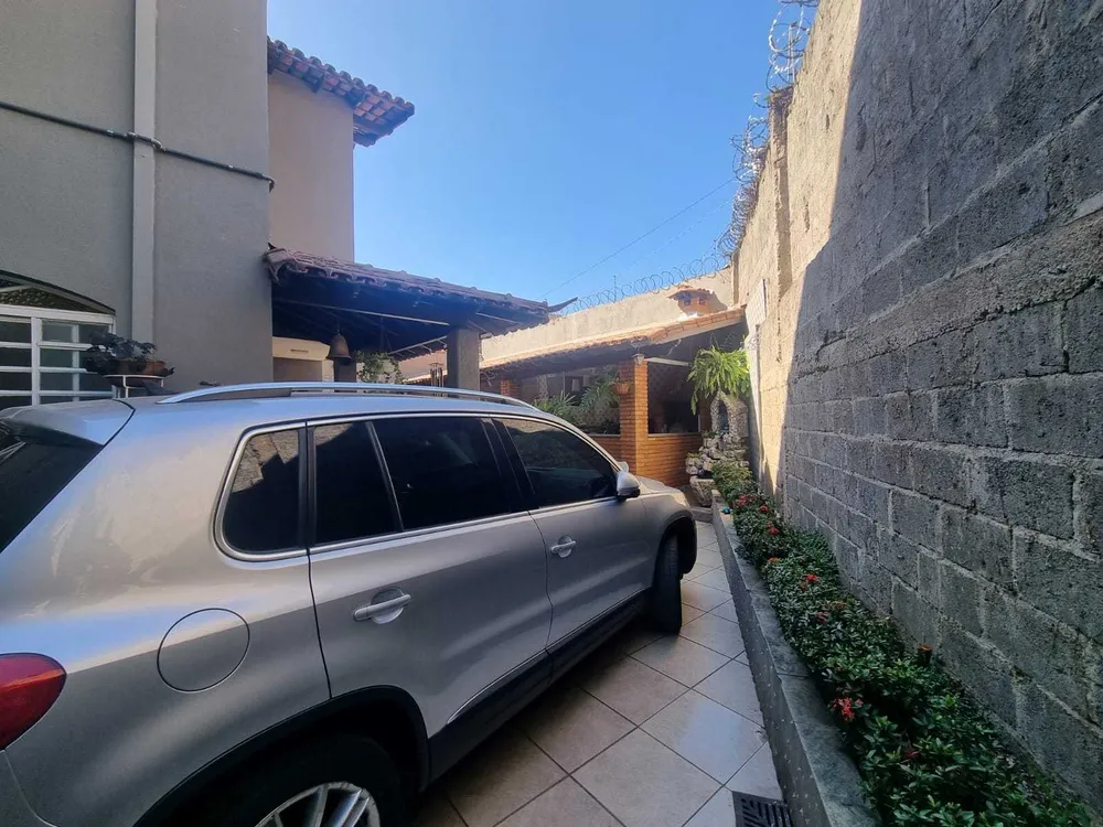 Casa, 4 quartos, 222 m² - Foto 3