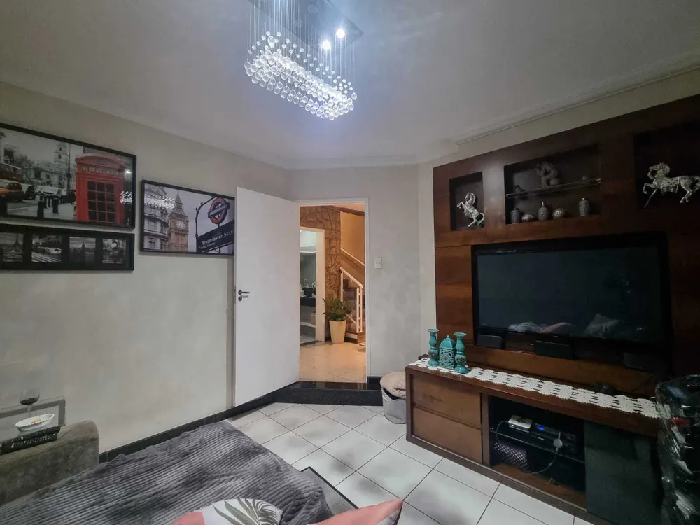 Casa, 4 quartos, 222 m² - Foto 9