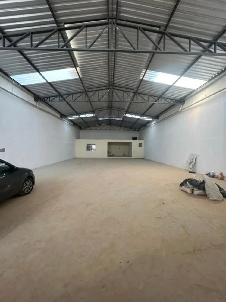 Depósito-Galpão, 340 m² - Foto 1